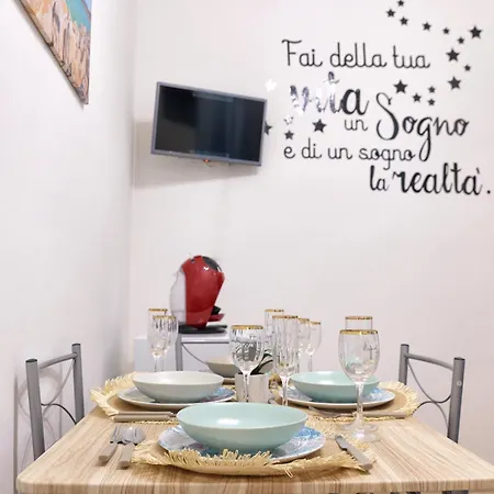 La Piazzetta Del Tramonto Vista Mare In Centro Apartment